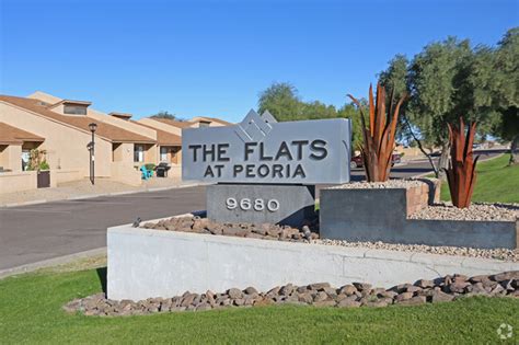Single Living With No One Living Above or Below You. . The flats at peoria